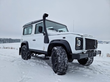 Land Rover Defender III 90 Station Wagon 2.2 TD4 122KM 2014