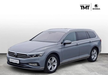 Volkswagen Passat B8 Variant Facelifting 1.5 TSI EVO 150KM 2023 Volkswagen Passat Elegance 1.5 TSI 150 KM DSG Podg. fot Navi Kamera