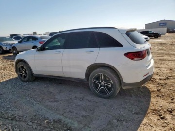 Mercedes GLC C253 2021 Mercedes-Benz GLC 300 4Matic 2021 2.0l 2.0 Benzyna 255KM, zdjęcie 1