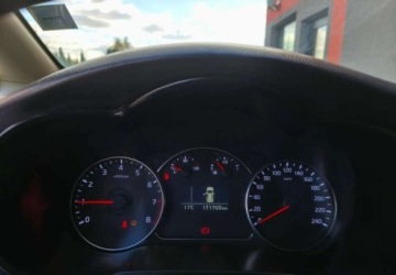 Kia Carens IV Minivan 1.6 GDI 135KM 2016 Kia Carens Kia Carens 1.6 GDI XL 7os EU6 1.6 Benzyna 135KM, zdjęcie 10