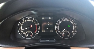 Skoda Scala Hatchback 1.5 TSI 150KM 2022 Skoda Scala 1,5 TSI 150kM DSG Style Salon Polska F.Vat 23 1.5 Benzyna, zdjęcie 7