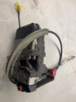 ZÁMEK DVEŘE LEVÝ ZADNÍ OPEL ASTRA J IV 13503787