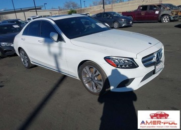 Mercedes Klasa C W205 Kabriolet Facelifting 2.0 300 258KM 2019 Mercedes-Benz Klasa C MERCEDES-BENZ C 300 2.0 Benzyna 259KM