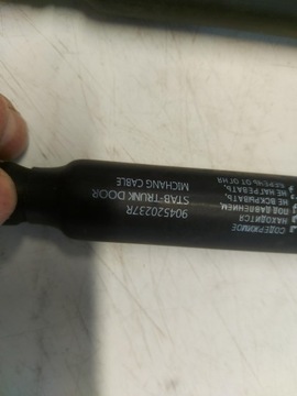 RENAULT ARKANA RS-LINE TLUMIČ VZPĚRA/TLAKOVAČ KRYT KUFRU 904520237R