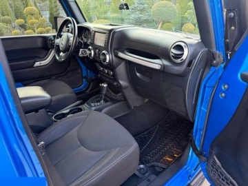 Jeep Wrangler III Unlimited Facelifting 2.8 CRD 200KM 2017 Jeep Wrangler Unlimited 2.8 CRD Automatik Rubicon 200KM 2017r Zamiana!, zdjęcie 12