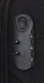 Маленькая каюта чемодан на колесах