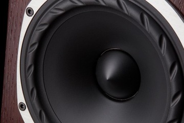 Центральный динамик Fyne Audio F300C из орехового дерева
