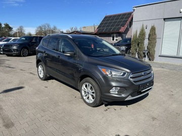 Ford Kuga II SUV Facelifting 1.5 EcoBoost 150KM 2017 Ford Kuga Titanium Climatronic