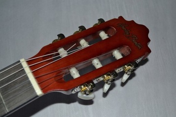 ЭЛЕКТРОКЛАССИЧЕСКАЯ ГИТАРА HARLEY BENTON CG300CE NT С ЛЮТНОЙ