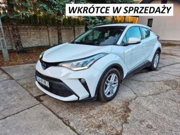 Toyota C-HR I Crossover Facelifting 1.8 Hybrid 122KM 2023 Toyota C-HR 1.8 Hybrid Comfort
