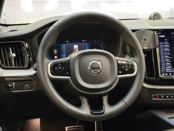 Volvo XC60 II 2022 Volvo XC 60 VOLVO XC60 B5 250KM AWD R-DESIGN AUT, zdjęcie 32