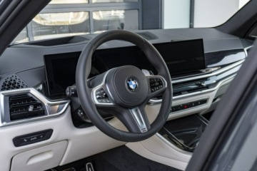 BMW X5 G05 SUV Facelifting 3.0 30d 298KM 2026 BMW X5 xDrive30d Dostępny od ręki!, zdjęcie 11