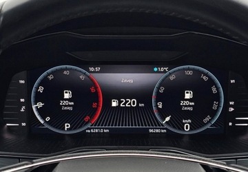 Skoda Superb III Liftback Facelifting 2.0 TDI SCR 150KM 2022 Skoda Superb 2.0 Diesel 150KM, zdjęcie 19