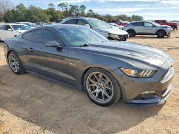 Ford Mustang VI 2017 Ford Mustang GT 2017 5.0 Benzyna 435KM, zdjęcie 4