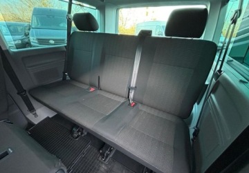 Volkswagen Caravelle T6 2022 Volkswagen Caravelle Comfortline L2 4Motion, ACC, Kamera cofania, Hak, LED, zdjęcie 8