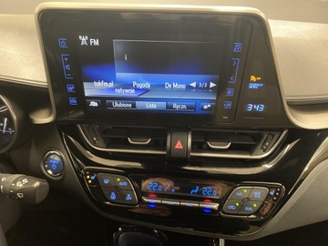 Toyota C-HR I Crossover 1.8 Hybrid 122KM 2018 Toyota C-HR 1.8 Hybrid Selection Toyota C-HR 1.8 S, zdjęcie 15