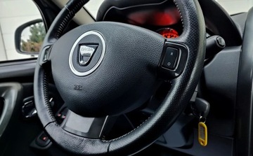 Dacia Duster I SUV Facelifting 1.2 TCe (Euro 6) 125KM 2016 Dacia Duster Filmik VIDEO Nawigacja Czujniki Parkowania Tempomat Komputer, zdjęcie 9