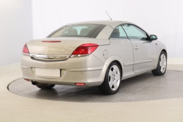 Opel Astra H Cabrio 1.9 CDTI 150KM 2007 Opel Astra 1.9 CDTI, Klima,ALU, El. szyby, zdjęcie 4