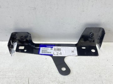 PRAVÝ DRŽÁK DRŽÁKY BLATNÍKU XC40 C40