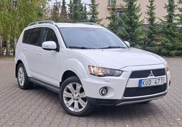 Mitsubishi Outlander II 2.4 MIVEC 170KM 2011 Mitsubishi Outlander 4x4 Automat Oplacony 2.4 Benzyna 170KM, zdjęcie 4