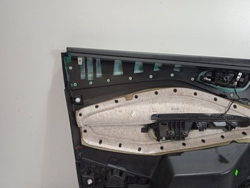 KUGA MK2 ОБИВКА БОКОВОЙ ДВЕРИ С ПОДЪЕМОМ ПЕРЕДНЕЙ СПРАВА