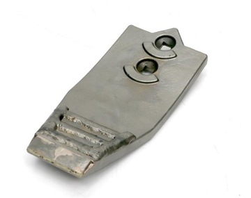 Излив стерневого культиватора с двумя отверстиями, применение: Ap/701 Kos Unia, сталь