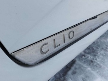 Renault Clio V Hatchback 5d 1.0 TCE 100 LPG 100KM 2021 Renault Clio 1.0Tce 100KM LPG BenzynaLPG 100KM, zdjęcie 13