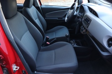 Toyota Yaris III Hatchback 5d Facelifting 1.0 VVT-i 69KM 2017 Toyota Yaris 1.0 VVT-i, Salon Polska, Serwis ASO, zdjęcie 8