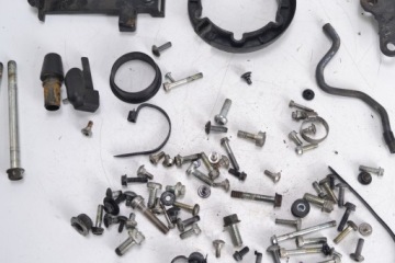 Болты крепления рамы HONDA CB 125 R JC79 18-20