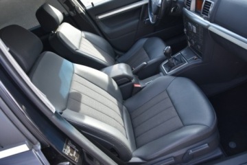 Opel Vectra C Kombi 2.8 V6 turbo ECOTEC 250KM 2008 Opel Vectra 2.8 250KM Manual 2008r. Skóra, zdjęcie 19