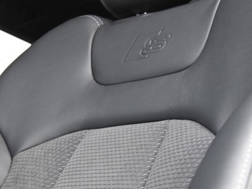 Audi Q7 II 2025 AUDI Q7 55 TFSI e quattro S Line 3.0 394KM, zdjęcie 4