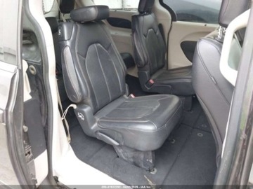 Chrysler Pacifica II 2018 Chrysler Pacifica 2018 Chrysler Pacifica Touring L FWD 3.6 Benzyna 293KM, zdjęcie 12