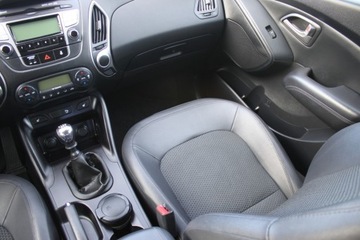 Hyundai ix35 SUV R 2.0 CRDi 136KM 2012 Hyundai ix35 Hyundai ix35 Stan BDB Warto 136KM 2.0 Diesel 136KM, zdjęcie 19