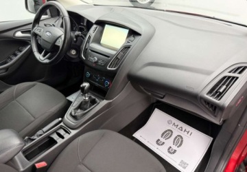 Ford Focus III Sedan Facelifting 1.6 TDCi 95KM 2015 Ford Focus Alu Navi Klima Zamiana Gwarancja Raty 1.6 Diesel 96KM, zdjęcie 15