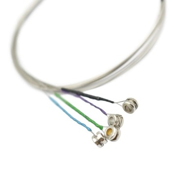 Высококачественный усовершенствованный набор скрипичных струн.