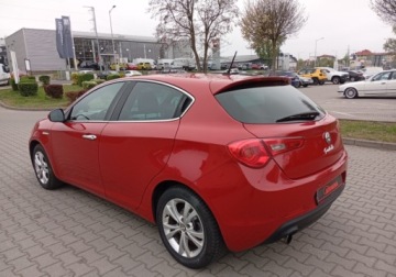 Alfa Romeo Giulietta Nuova II Hatchback 5d 1.4 TB 16v Mair 170KM 2012 Alfa Romeo Giulietta Zarejestrowany - bezwypadkowy - 1,4 - 170 KM - LPG 1.4, zdjęcie 9