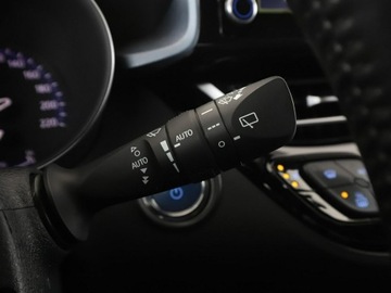 Toyota C-HR I Crossover Facelifting 2.0 Hybrid Dynamic Force 184KM 2021 Toyota C-HR HEV full LED navi klima auto grzane, zdjęcie 32