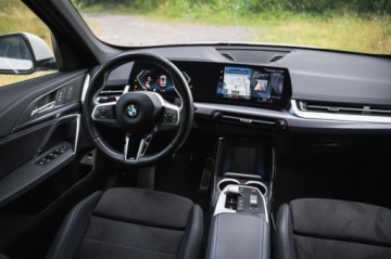 BMW X1 U11 Crossover 1.5 18i 136KM 2022 BMW X1 sDrive18i, Salon Polska, 1. Właściciel, zdjęcie 2