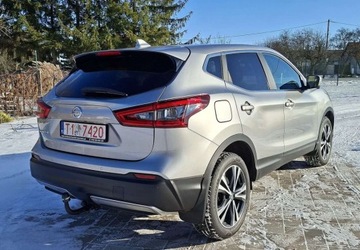 Nissan Qashqai II Crossover 1.6 DIG-T 163KM 2017 Nissan Qashqai Nissan Qashqai 1.6 DIG-T N-Connecta 1.6 Benzyna 163KM, zdjęcie 4