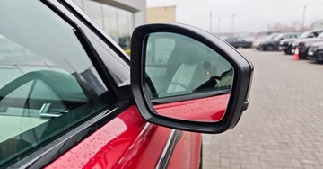 Land Rover Range Rover Velar SUV 2.0 SD4 240KM 2017 Land Rover Range Rover Velar Velar R-Dynamic HSE FV23 2.0 Diesel 240KM, zdjęcie 35