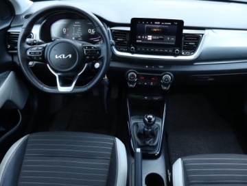 Kia Stonic I Crossover Facelifting 1.2 DPI 79KM 2024 Kia Stonic 1.2 DPI, Salon Polska, 1. Właściciel, zdjęcie 6