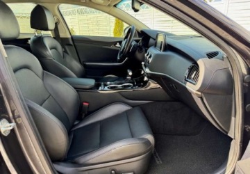 Kia Stinger Liftback 2.0 T-GDi 245KM 2019 Kia Stinger Kia Stinger 2.0 T-GDI OPF GT Line 2.0 Benzyna 245KM, zdjęcie 4