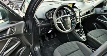 Opel Zafira C Tourer 1.4 Turbo ECOTEC 140KM 2012 Opel Zafira BENZYNA nawigacja nowy model SUPER okazja polecamy, zdjęcie 32