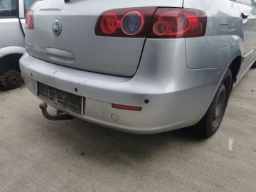 FIAT CROMA II NÁRAZNÍK ZADNÍ 698/A