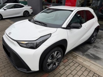 Toyota Aygo X 2025 Od ręki - Comfort 1.5 Hybrid Dynamic Force 116KM | Podgrzewane fotele!, zdjęcie 1