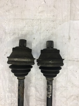 PASSAT B5 1.9 ВАЛ ПЕРЕДНИЙ ЛЕВЫЙ 8D0407271EL