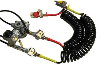 Комплект пневматических тормозных клапанов прицепа