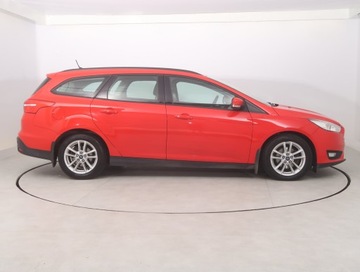 Ford Focus III Kombi Facelifting 1.6 TDCi 115KM 2015 Ford Focus 1.6 TDCi, Salon Polska, Klima, zdjęcie 5
