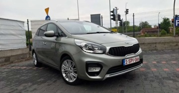 Kia Carens IV Minivan Facelifting 1.6 GDI 135KM 2017 Kia Carens Kia Carens 1.6 GDI ISG Vision 1.6 Benzyna 135KM, zdjęcie 16