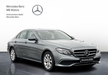 Mercedes Klasa E W213 Limuzyna 2.0 220d 194KM 2020 Mercedes-Benz Klasa E 4Matic SalonPL Burmester Distronic Pneumatyczne Zawi, zdjęcie 6